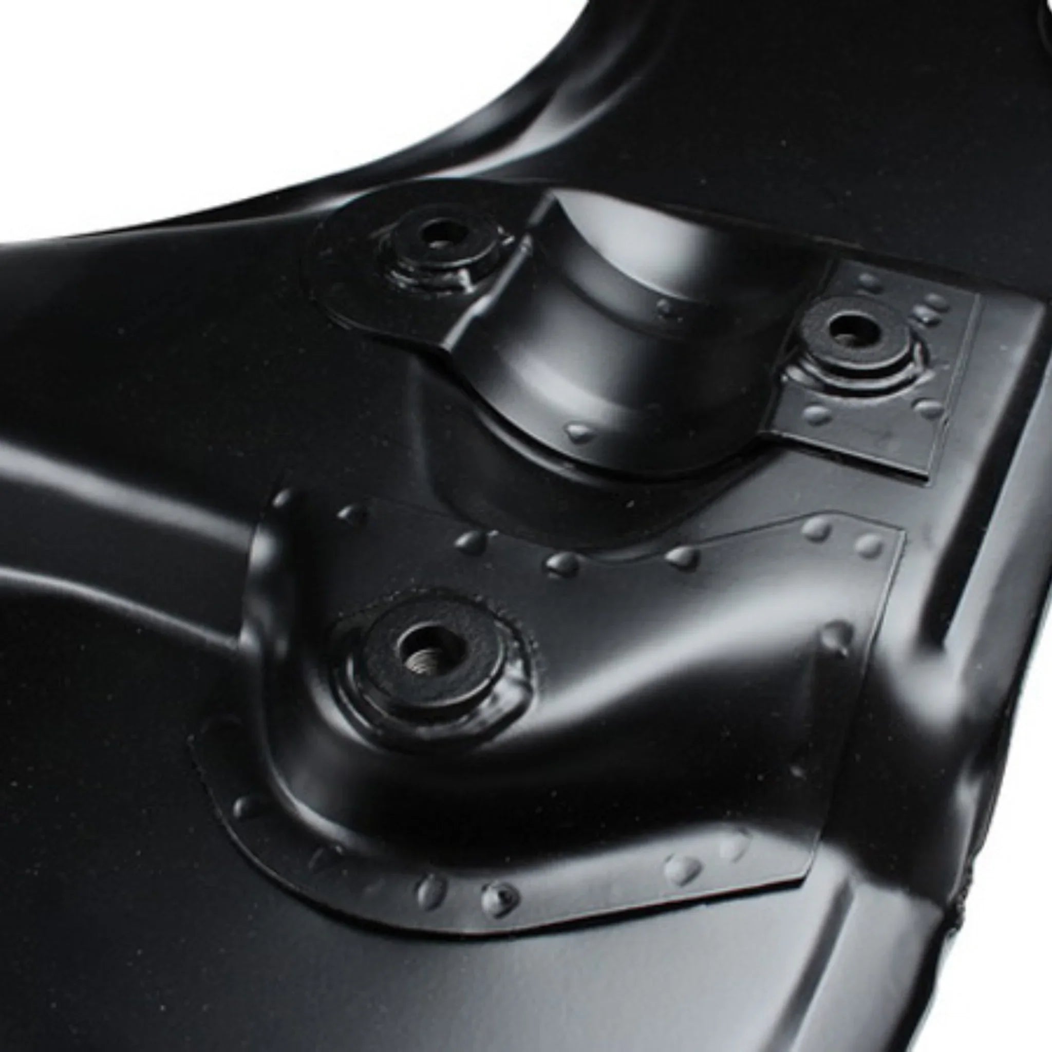 Vorderer Boden Abschlepphaken Porsche 911 F-Modell_3