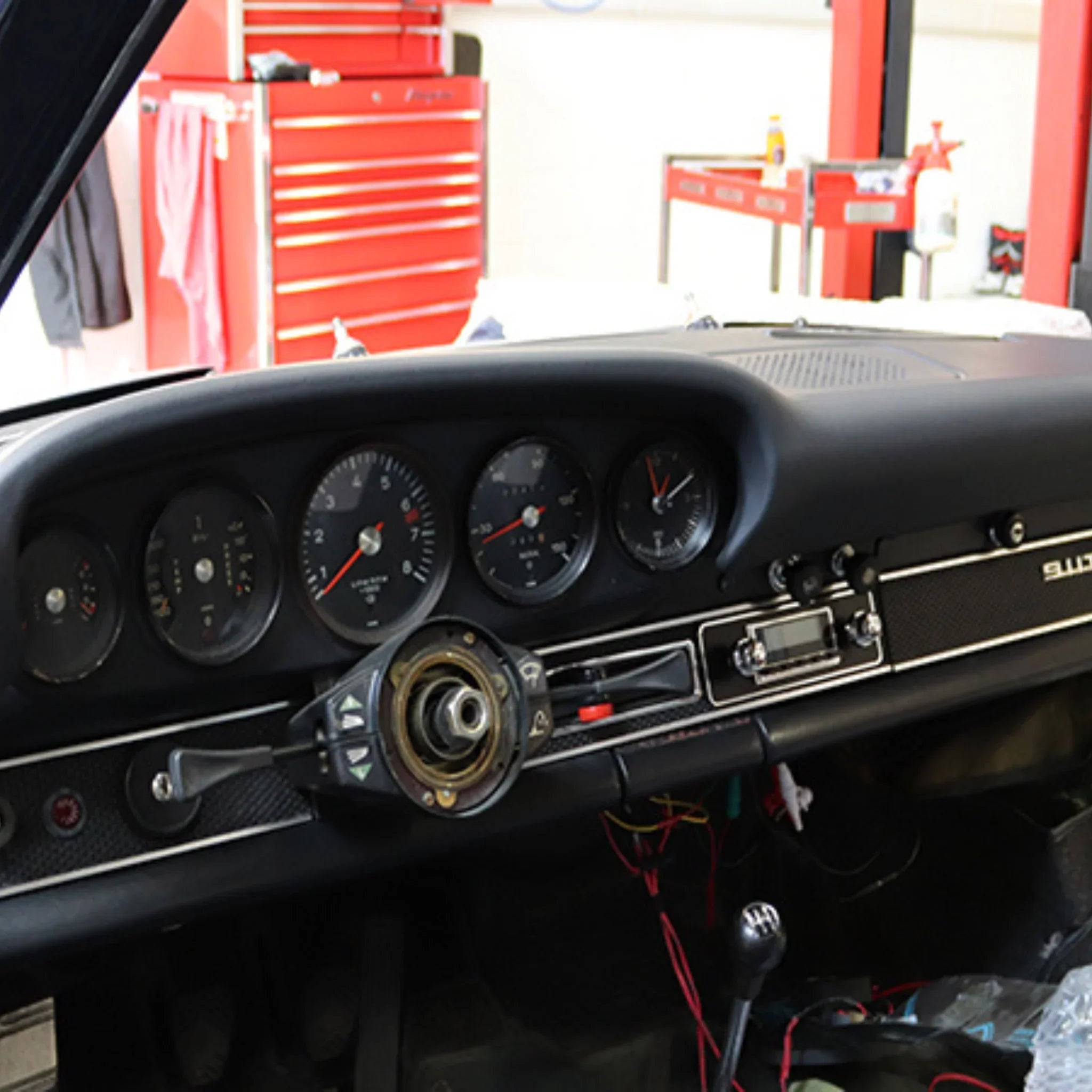 Armaturenbrett Schwarz Lautsprecher Porsche 911 F/G_5