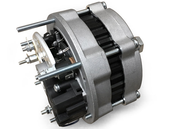 Lichtmaschine 12 V / 55 A mit internem Regler