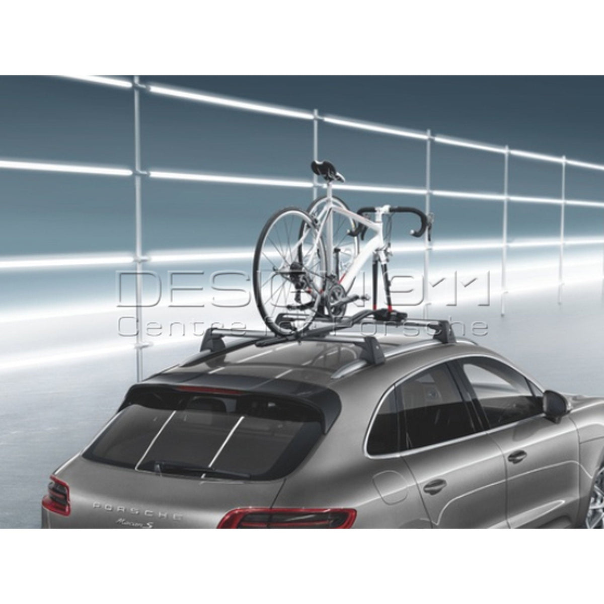 Racing bike carrier. Porsche Macan / Cayenne / Panamera / 981 / 991 / Taycan
