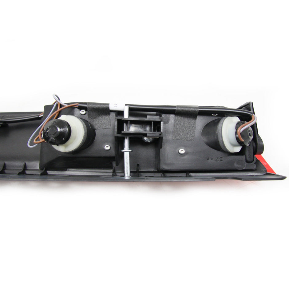 Center Reflector with Rear Fog Light | Porsche 993 | Porsche Original