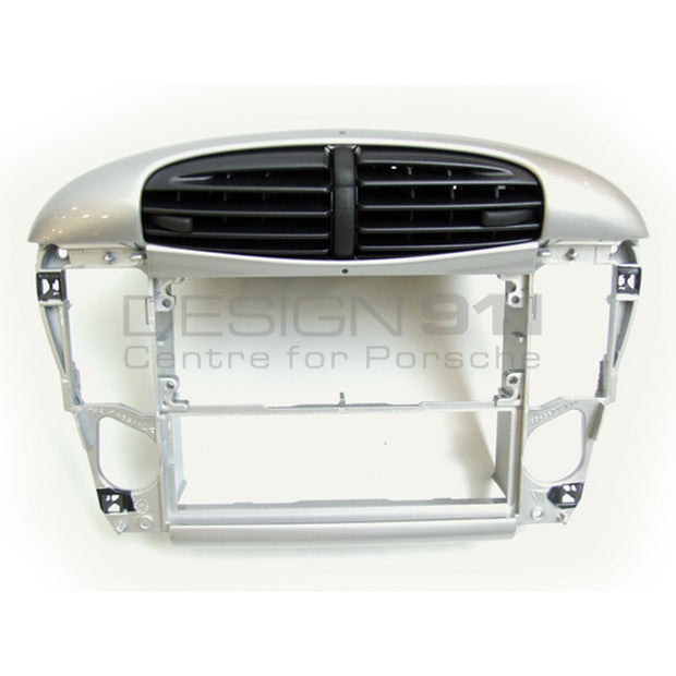 Center Air Vent in Arctic Silver. Porsche 996 >>2001 (Porsche Original)