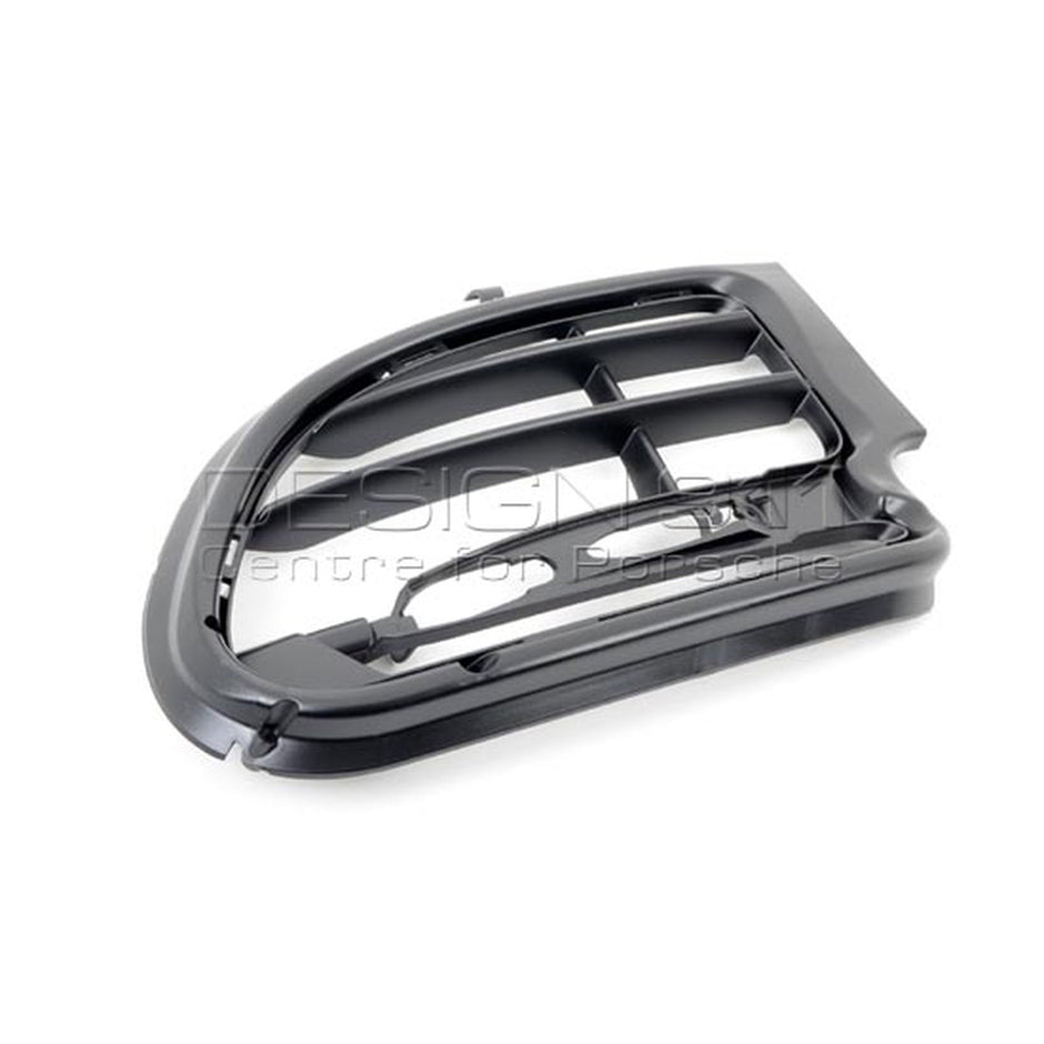 Front bumper grille. Porsche 997 GT2