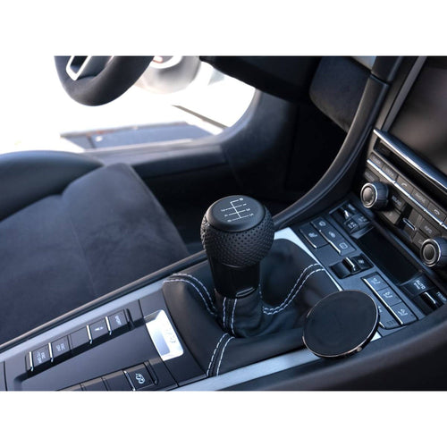 Gear knob with leather gear shift boot 7-speed