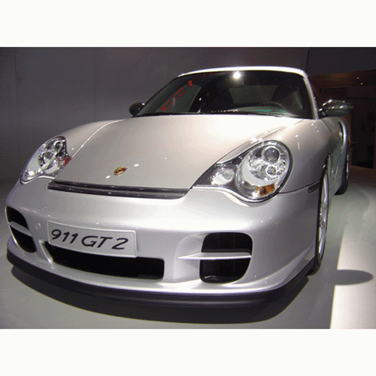 Frontdesign Aerosatz-Paket im GT2-Look. Porsche 996 08/2001>>