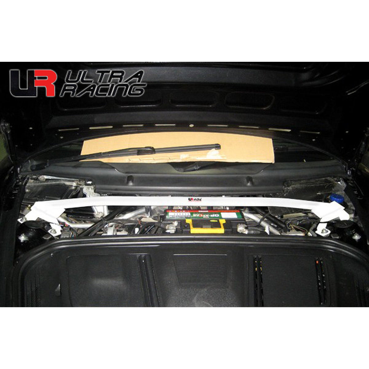 Vordere Domstrebe. Porsche 997 Carrera 4S 2005>> - Ultra Racing